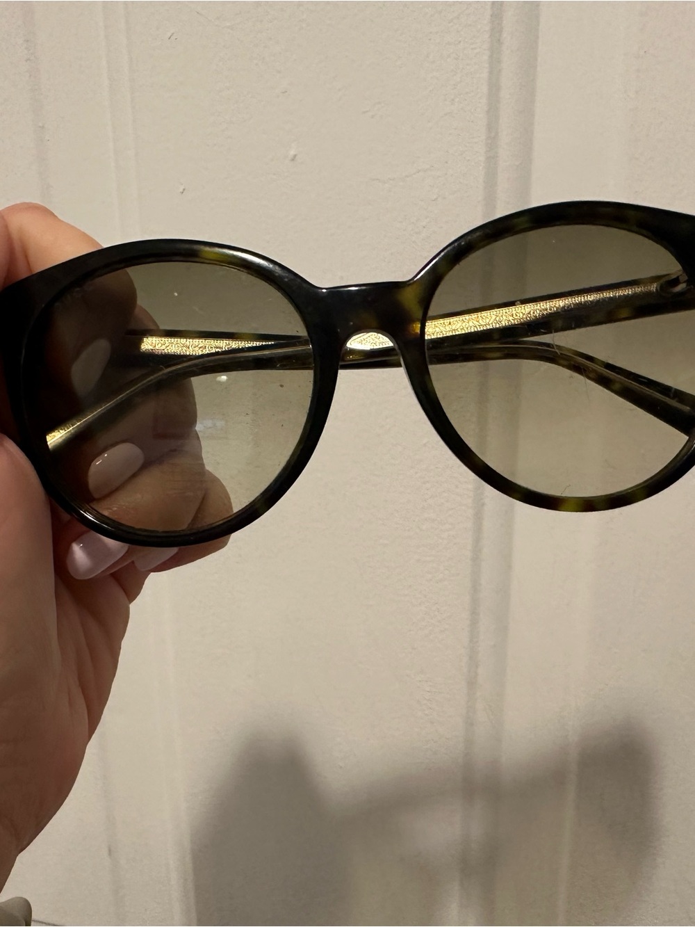 Gucci Tortoiseshell Round Women’s Sunglasses with Olive-Green Lenses
